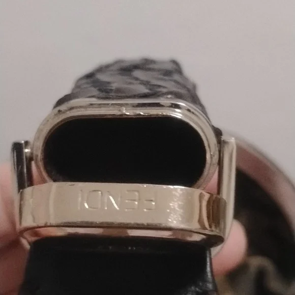 Fendi Vintage Y2K Dk Brown Leather Spy Bag Lk New Perfect! - Picture 11 of 14